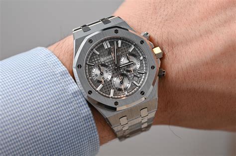 audemars piguet royal oak chronograph platinum|audemars piguet selfwinding chronograph price.